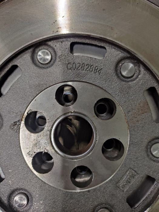 Демферен маховик за Peugeot,Citroen 2.0hdi