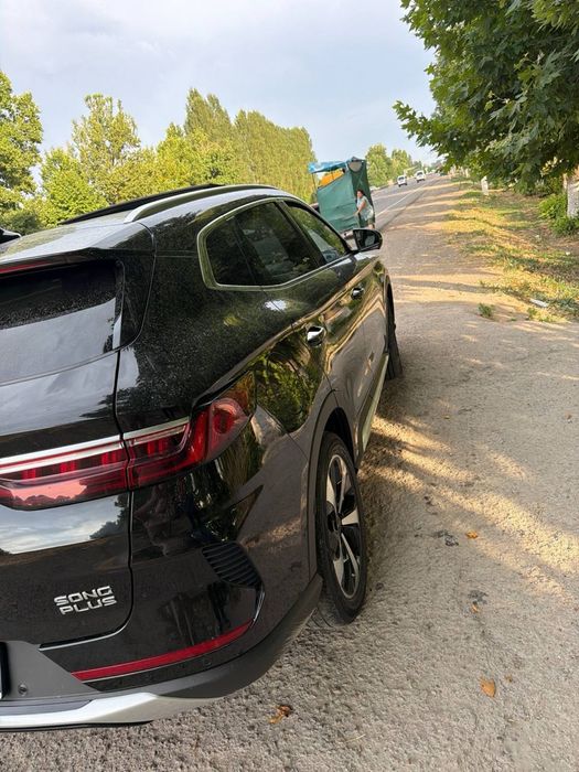 BYD sotiladi. Holati zor. Kraska toza