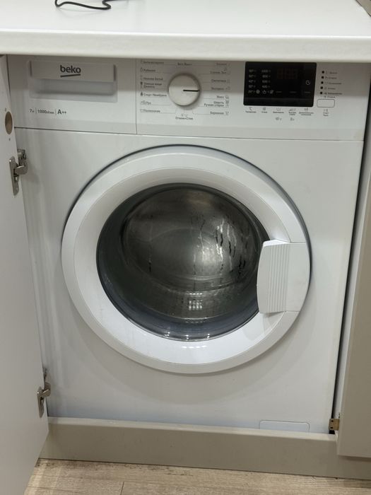 Продам стиральную машину