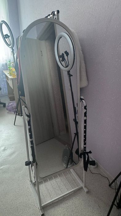 Продам Зеркало Напольное