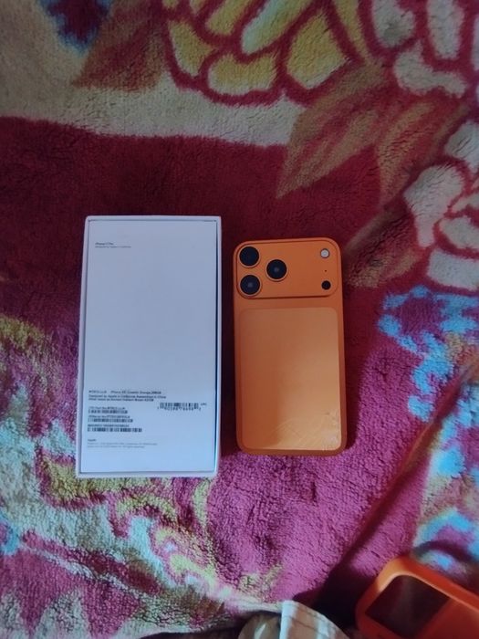 iPhone XR 17 PRO внутри Xr