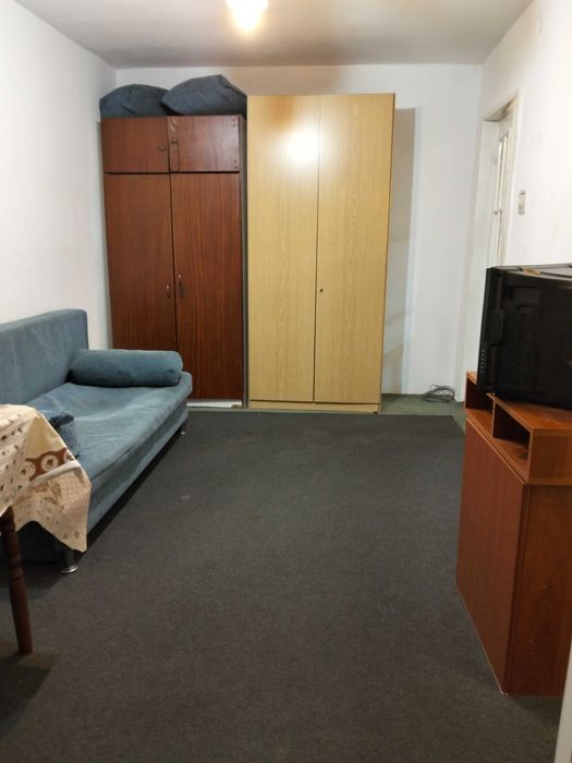 Inchiriez garsoniera confort 1