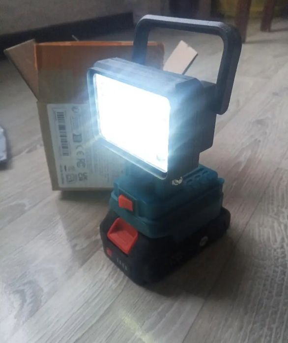 Фонарик акомуляторный