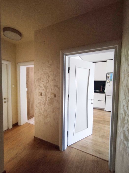 Дава се под наем Четиристаен апартамент в Перник, Изток - 110 кв.м за 611.49 € - Снимка #9