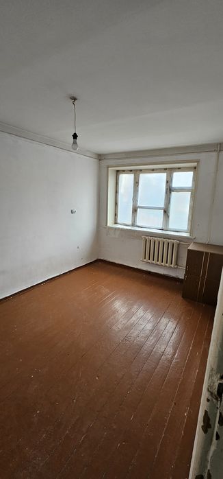 Продается 3х комнатная квартира на 2ом этаже