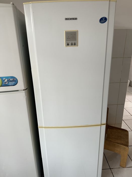 Продам холодильник б/у
