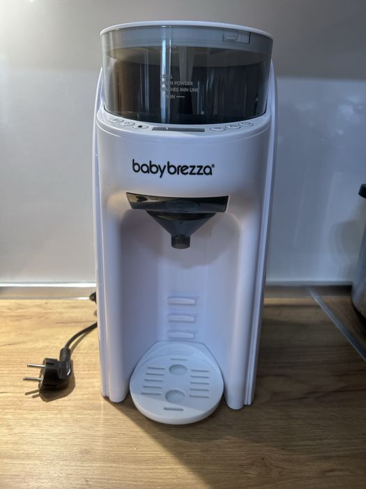 Baby Brezza уред за приготвяне на сухо мляко Formula pro advanced