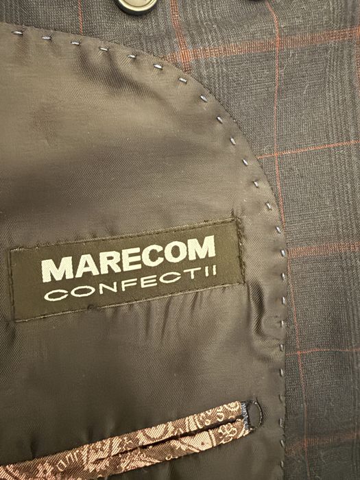 Costum elegant bleu marin Marecom marimea 46