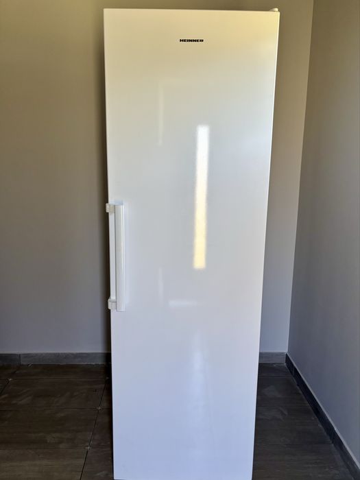 Frigider cu o usa Heinner, 390 l, No Frost, 186cm, Garantie