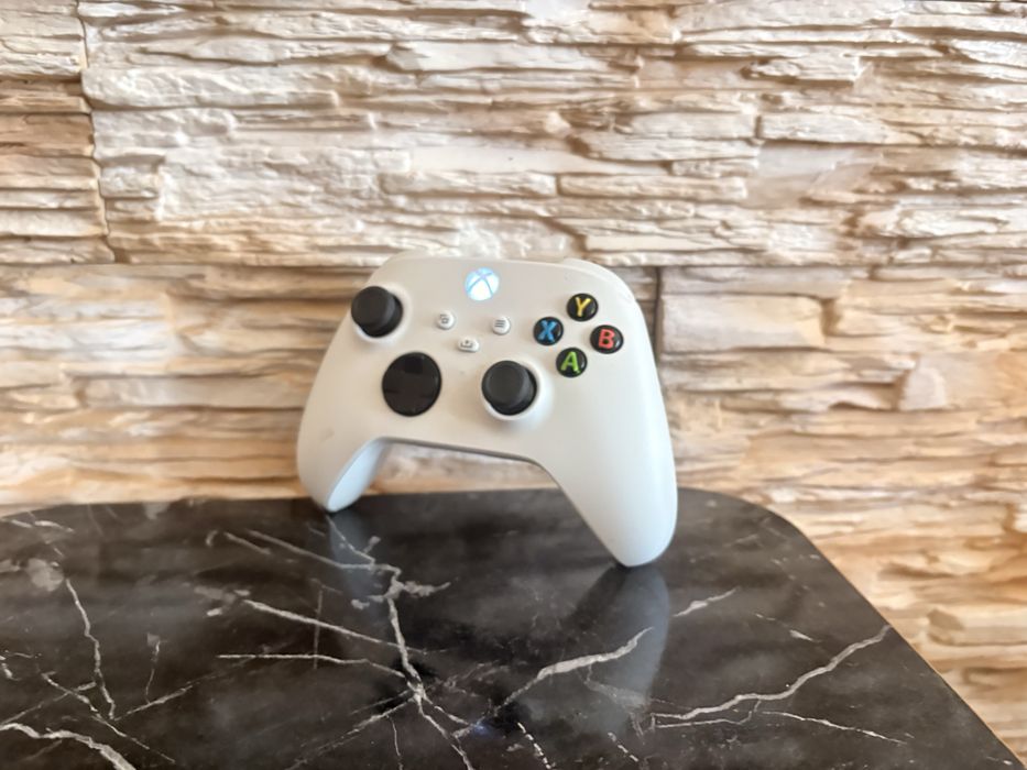 Продам Xbox контроллер