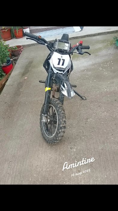 Vând cros de 49 cc