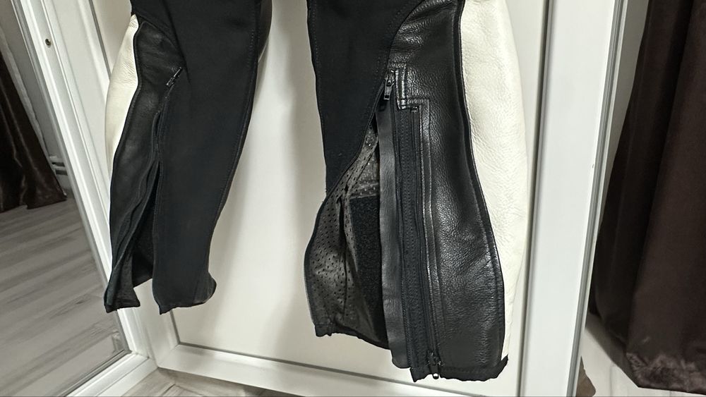 Costum moto Dainese din piele – Bărbat – Mărimea 27