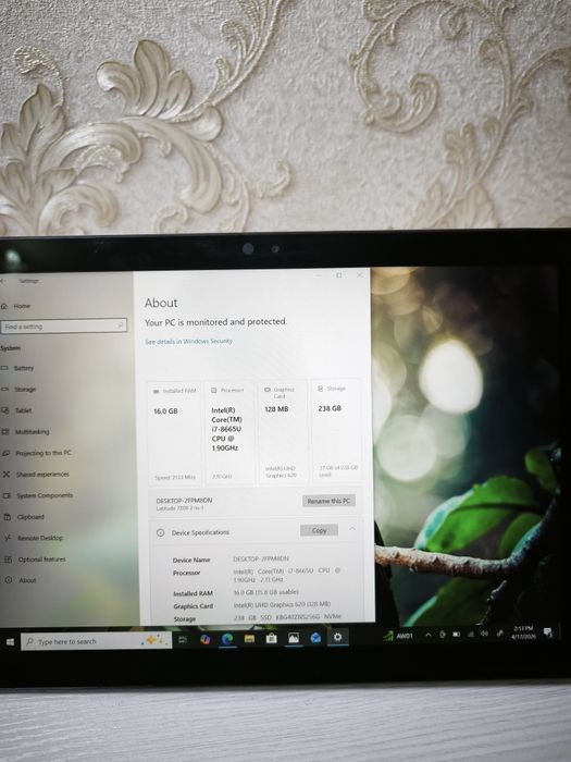 Dell Latitude 7200 Planshet