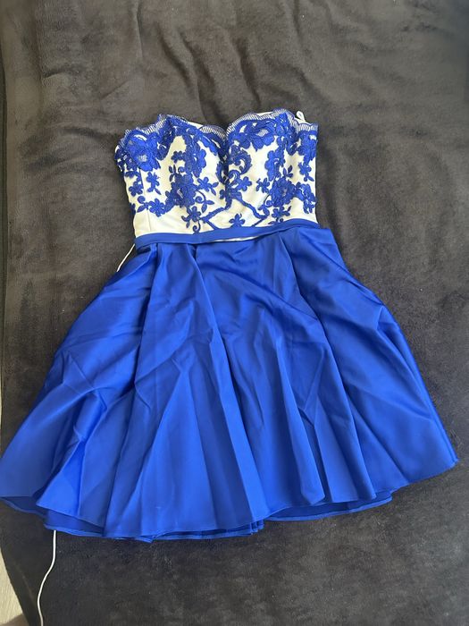 Официални  рокли