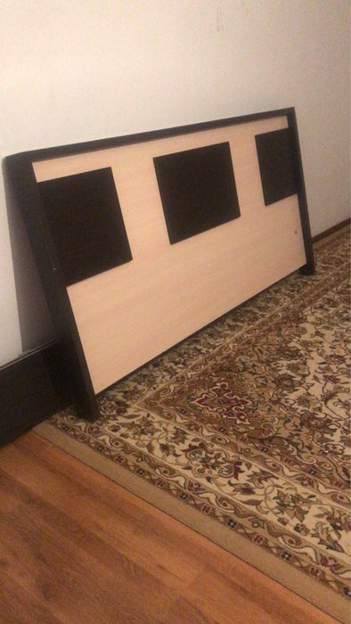 Кровать 2м*2м с матрацом