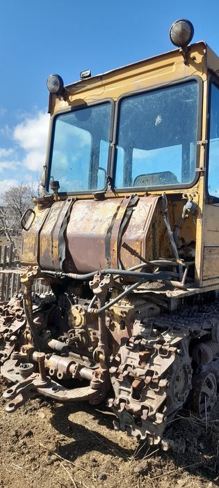 ДТ-75 с документами продам, срочно!