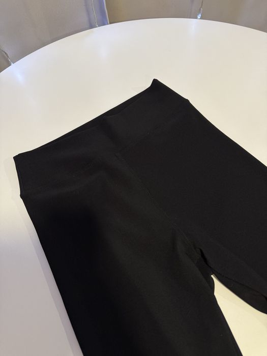 Леггинсы в рубчик