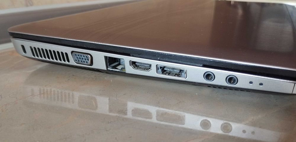 HP Pavilion DM4 - Core i5, 14 ична, 4 GB RAM, 500 GB HD, с 2 подаръка