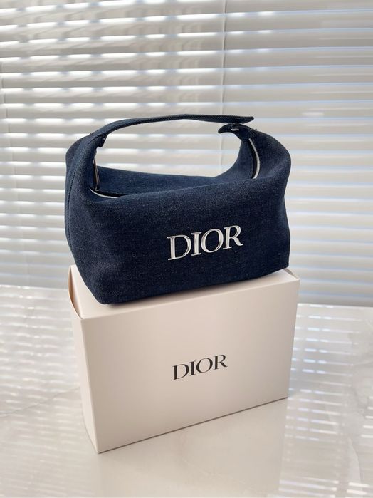 В наличии! Косметичка