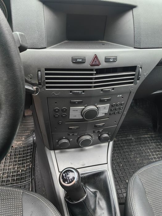 Опел Астра Н 1.9 Цдти На Части! Opel Astra H 1.9 Cdti