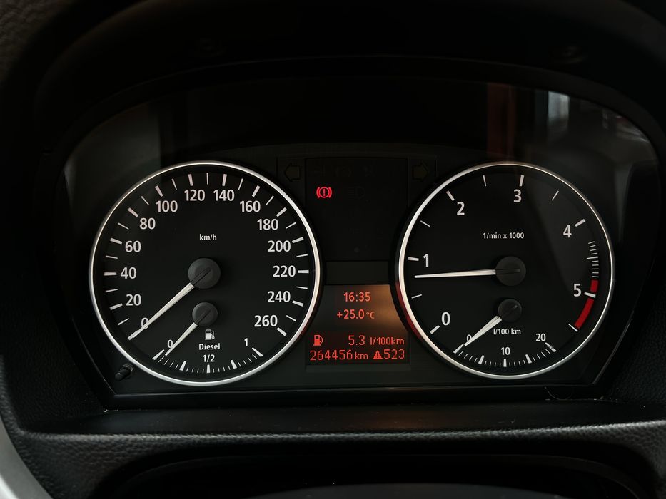 BMW E90 320d M47