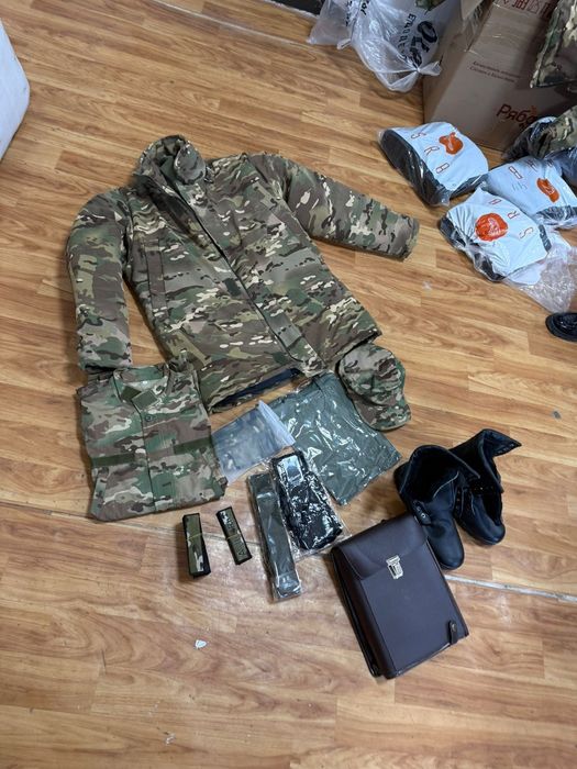 Продам военную форму в комплекте