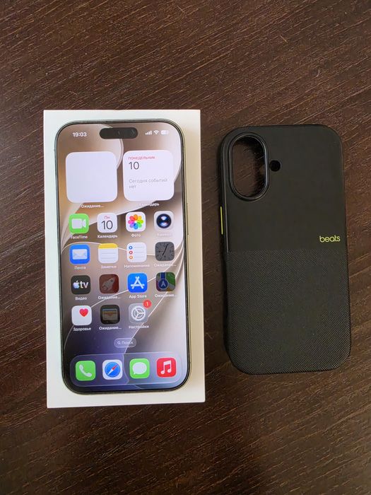 iPhone 17 256 gb в идеал. сост. + чехол + защита на экран