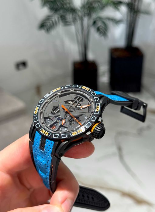 roger dubuis exvalubir синьо