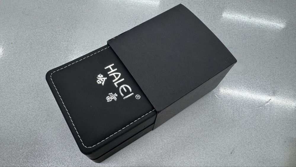 12штук коробок для часов с пакетом (новые)