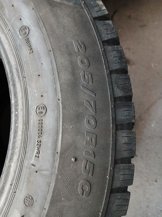 Anvelope 205 70 15 c