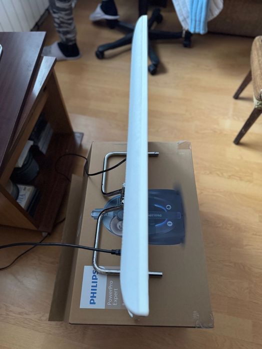 Телевизор Sony 24” инча бял