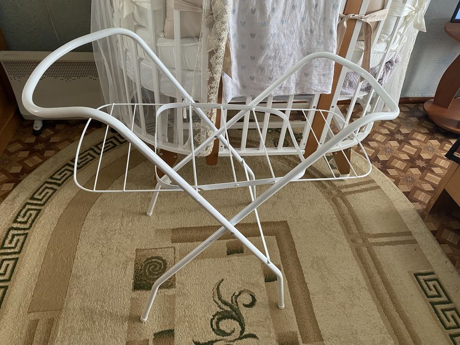 Подставка под ванночку