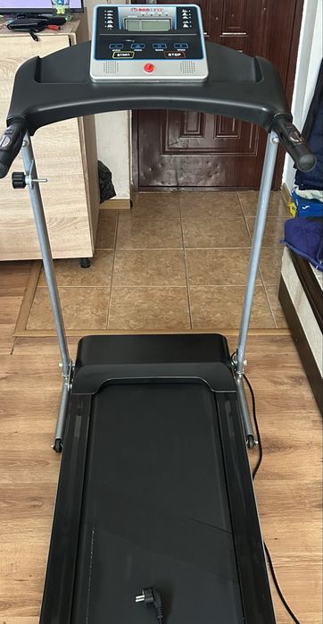 Vand banda de alergat BODYFIT F300