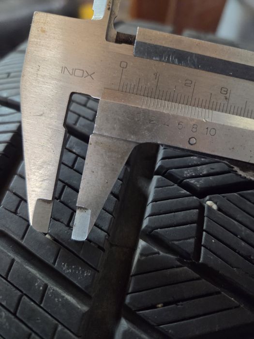 2 бр.Гуми 315/35/20 110V GripmaX