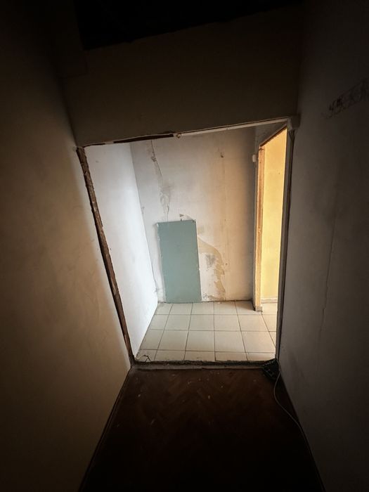 Дава се под наем Магазин в София, Център - 15 кв.м за 170 € - Снимка #2