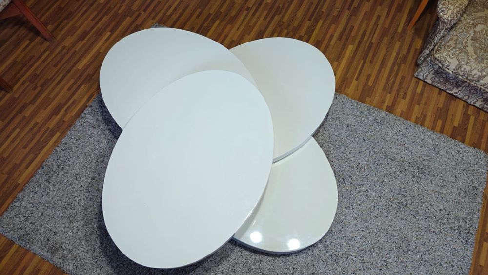 Măsuță de cafea Premium – Design Modern, Rotativă (3 Niveluri)