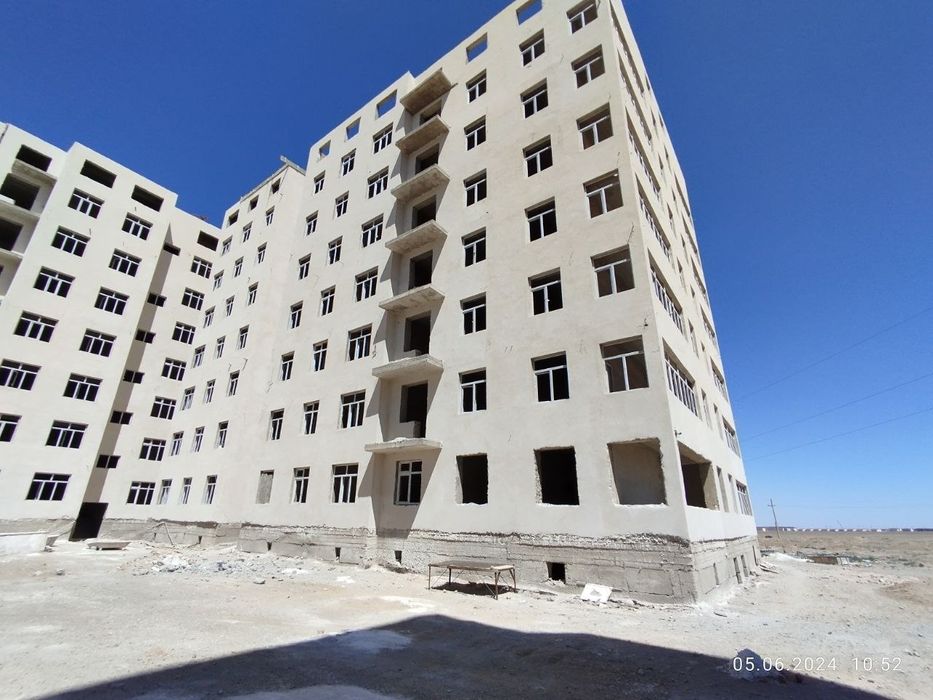 Srochno!!!  1 xonalik uy sotiladi!!! Yangi qurilgan domlarda.