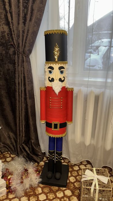 Щелкунчик фигурка