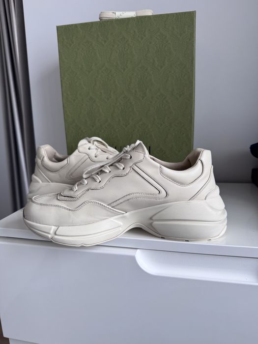 Men's Rhyton trainer with Gucci logo