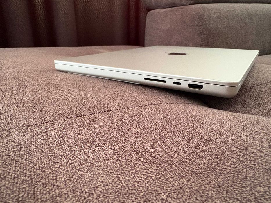 Apple Macbook Pro 16 M3 Pro 36 GB Ram 1024 GB Disk