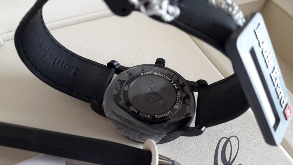 Louis Erard. All Black edition. Подарочный комплект. .