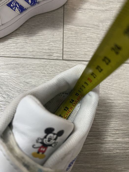 Adidasi adidas mickey marime 23
