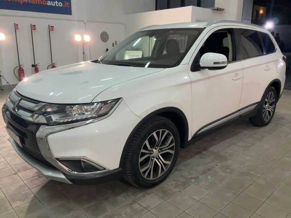 Mitsubishi Outlander 2.0, автомат, 2017, 4*4, газ