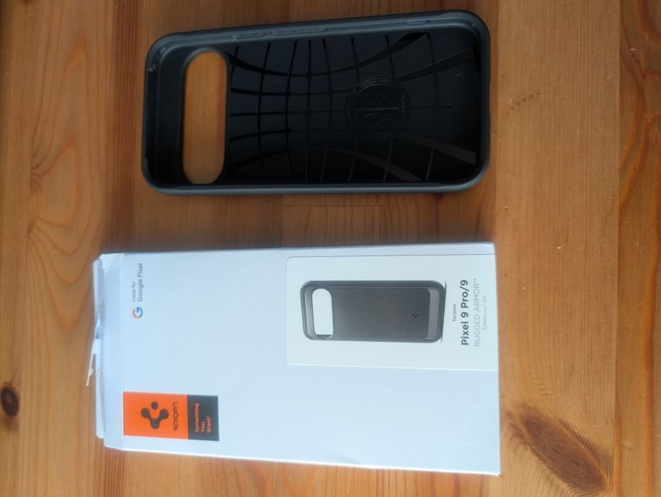 Калъф Spigen за Google Pixel 9 / Pixel 9 Pro / Rugged armor НОВ