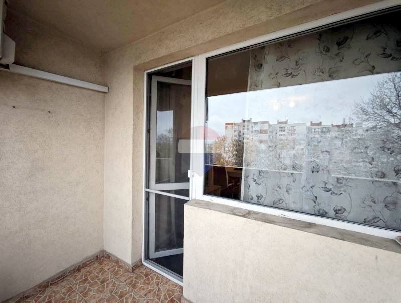 Дава се под наем Двустаен апартамент в Варна, Левски - 68 кв.м за 528.36 € - Снимка #4
