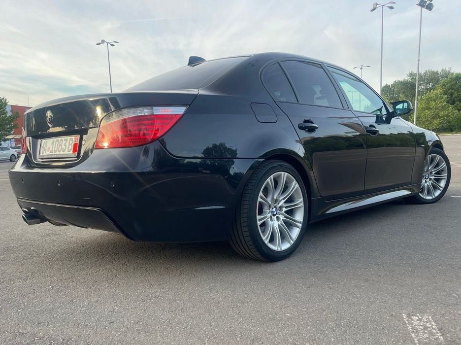 BMW 520D Pachet M EURO 5  Trapa Xenon Navi Prof Climatronic PDC Fata Spate