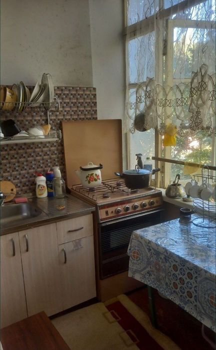 Срочно ‼️Метро М. Улугбек 2 комнатная 6кв Чиланзар