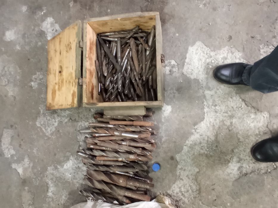 Токарный инструмент