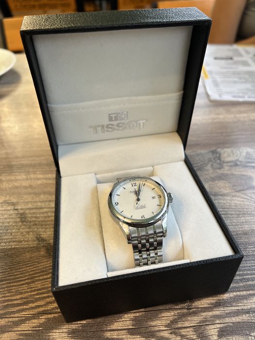 Механические часы TISSOT