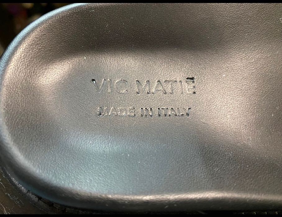 Сандали Vic Matie НОВИ, размер 38, естествена кожа, с перли